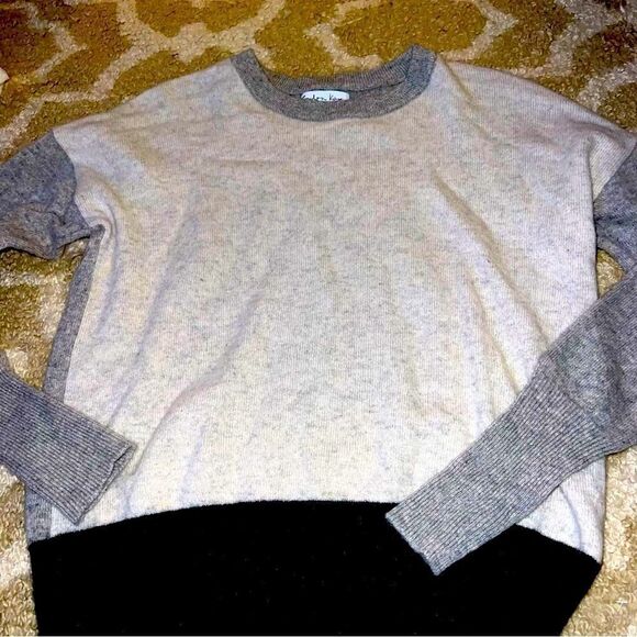 London Kaye size M cashmere - Picture 1 of 6